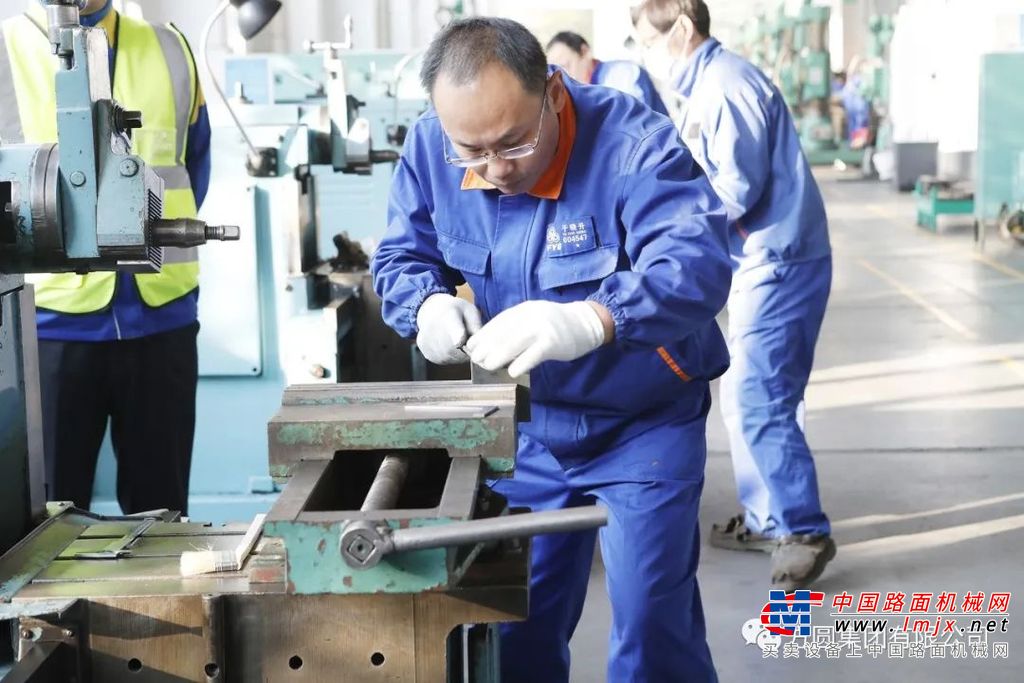 参赛选手代表孔令箭在仪式上作表态发言，表示将严格遵守赛场纪律，尊重裁判，尊重对手，认真对待比赛，赛出成绩，赛出水平，赛出风格。