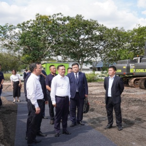 共创未来|湖南省政府代表团访问中联重科马来西亚子公司