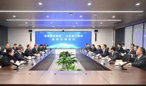 湖南钢铁集团与山东重工集团签署战略合作协议