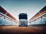 沃尔沃卡车总部发布升级版重卡 创新科技助力运输高效安全