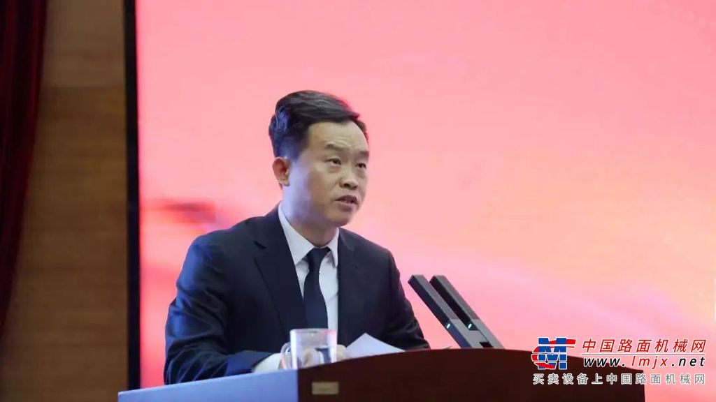 ▲2023年度先进分厂（科室）代表