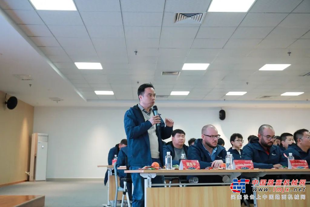 	倾听员工心声，解决实际诉求。