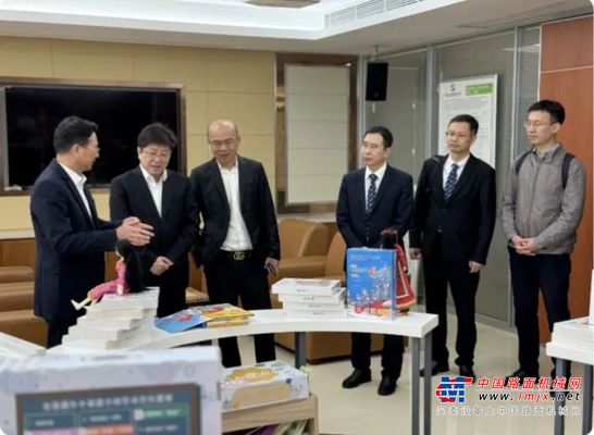 徐工：与行业头部客户深入交流，共探行业发展与赋能新路径