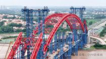 柳工欧维姆助力平陆运河G75兰海高速钦江大桥拱肋成功提升