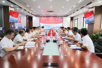 中国交建轨道交通事业部调研西筑公司