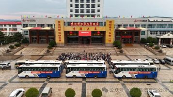 【红色教育】方圆集团组织全体员工集中观看《地雷战》夜场实景演艺活动