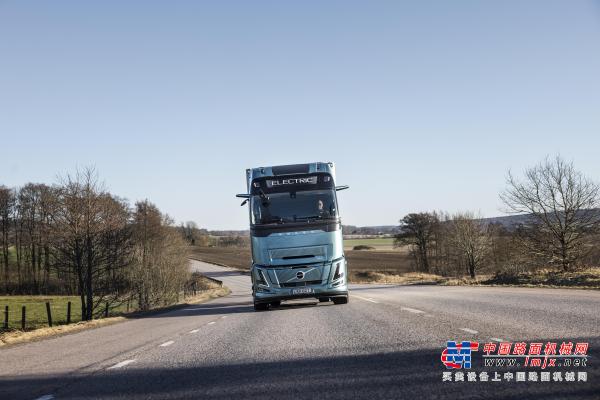 沃爾沃卡車收獲全球物流巨頭DSV 300輛電動重卡訂單