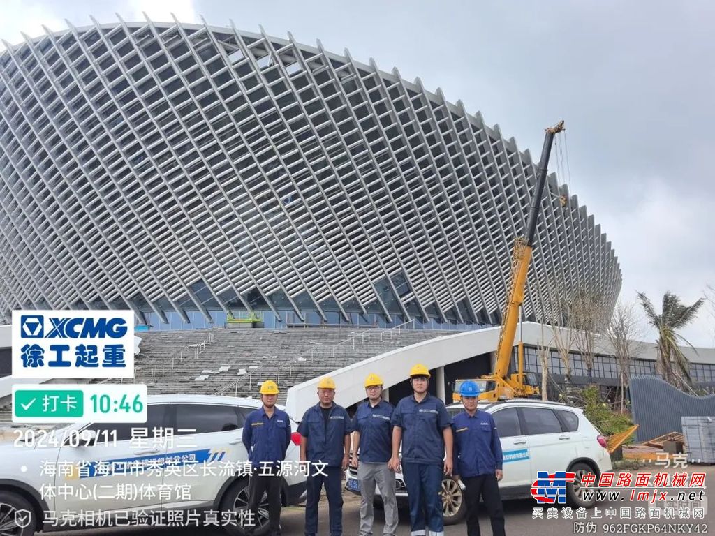 今年第11号超强台风“摩羯”在文昌沿海登陆，最强风力17级以上、房塌树断、车辆翻覆、供电通讯中断，......灾后的现场满目疮痍。