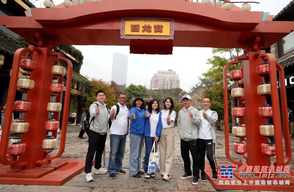 	17个国家的23名