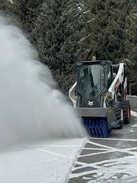 山猫：不用融雪剂，雪该怎么除？