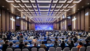 徐工机械再摘上市公司“金牛奖”