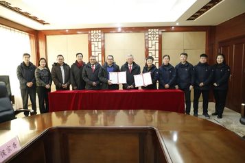 山东临工与马来西亚百年学府签署校企合作协议，开启国际化人才培养新篇章