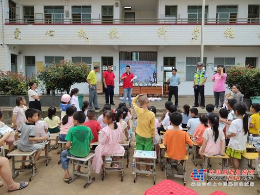 鐵建重工修渠通路助力鄉村振興，石碧塘的千畝淮山正豐收