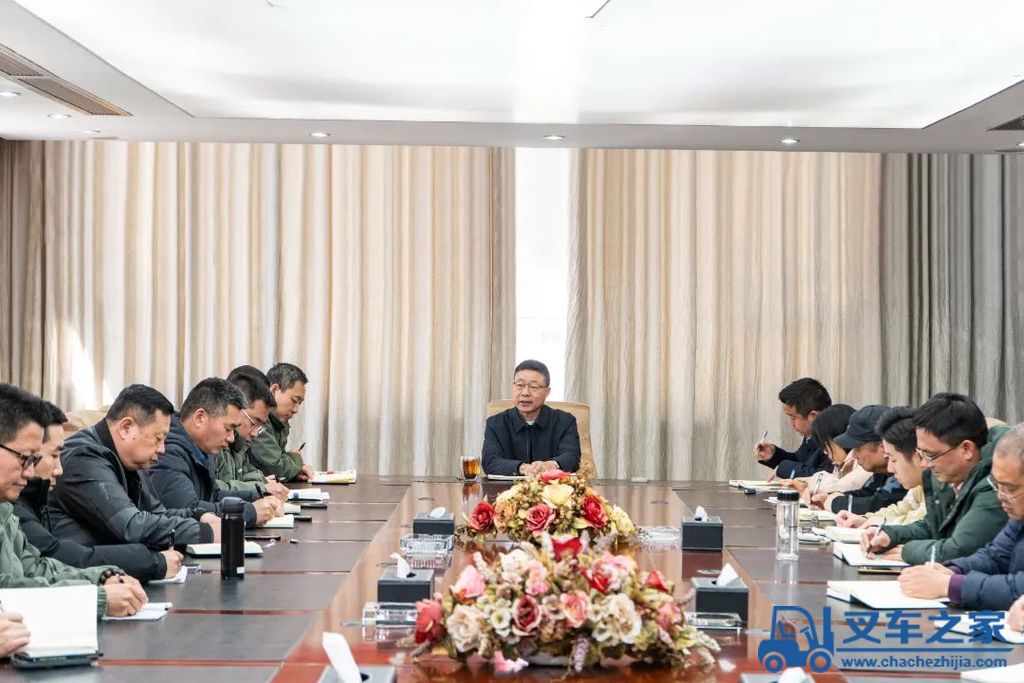 美通公司销售部年度盛会：共绘2025新蓝图辞旧迎新，共创未来