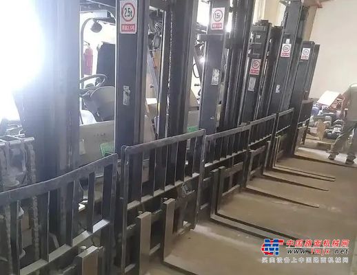 省下1台燃油叉車的錢，這家企業用明宇電動叉車幹了件大事