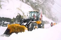 鏖战风雪！徐工装载机助力独龙江公路暴雪救援