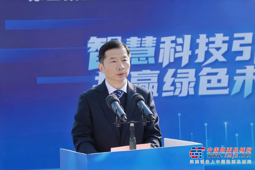 	批量交付暨千台签约仪式