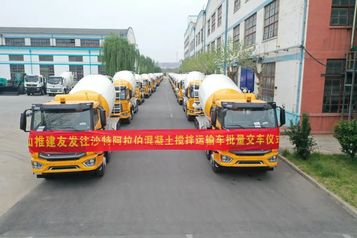 让搅拌更优丨山推混凝土搅拌车批量发往沙特阿拉伯