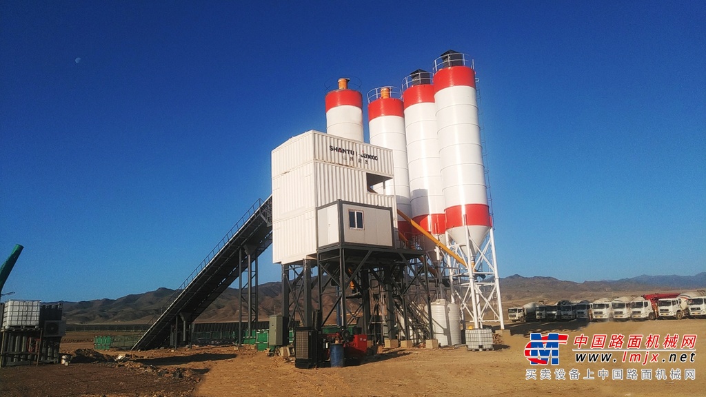 “快 精 强 省 稳”五维突破丨山推E5L搅拌站重塑风电、水电建设新范式