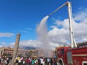 佤族狂欢节上的“神仙联动”！徐工消防车邂逅“摸你黑”