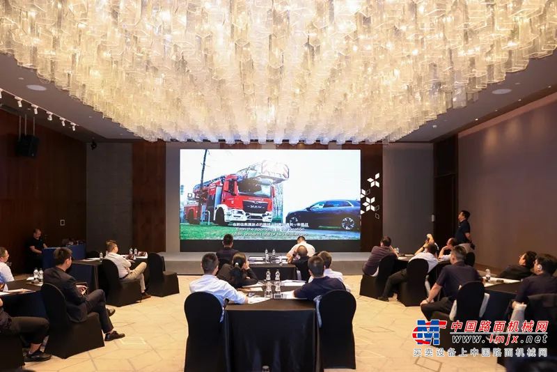 湘水之畔共话技术方向 曼恩与中联重科应急装备开启深度对话 