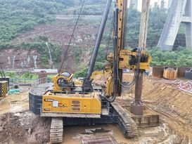 徐工XR1600F旋挖钻机提速大桥桩基建设！