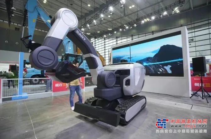 三一集团：无人化产品构筑下一代高端工程机械设备体系
