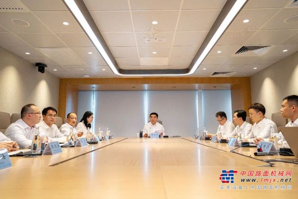 山东重工集团党委书记、董事长满慎刚到香港调研：打造实业资本双轮驱动、国内国际双循环发展的战略支撑平台