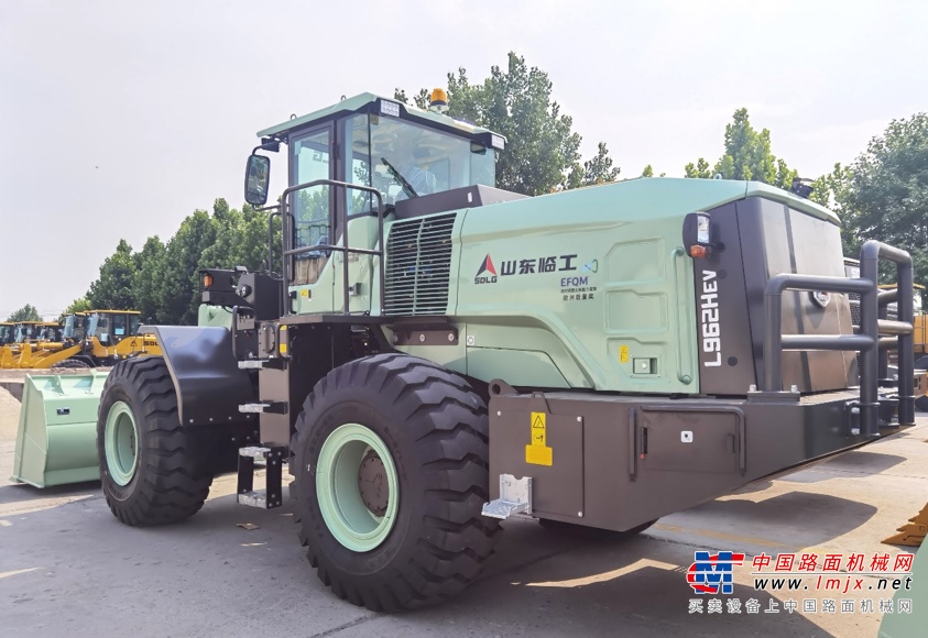 【临行天下】凭实力出圈！山东临工L962HEV——电动装载机界的“全能ACE”