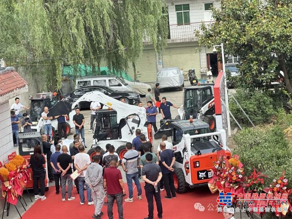 十年砥砺启新章，携手山猫再攀峰！