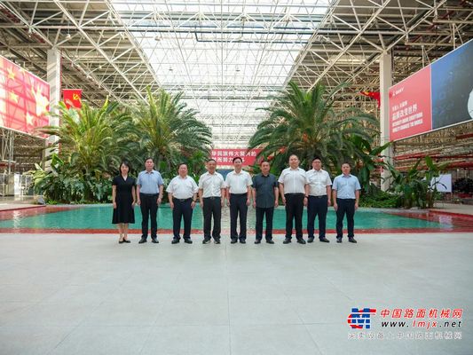 铜仁市委副书记、市长穆嵘坤一行莅临三一，共商新型工业化合作
