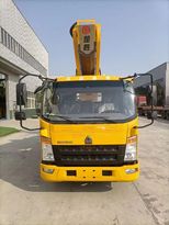 重汽豪沃CSC5047JGK6Z高空作业车7节臂同步伸缩举升高度33米
