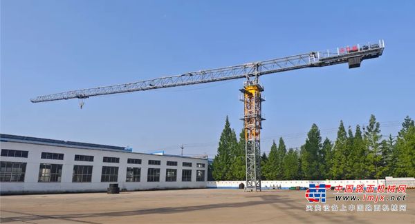 【海外拓展】方圆PT6565型塔机出口海外开启新篇章