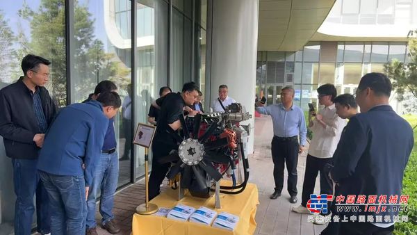 康明斯全价值链服务，助力客户决胜市场！