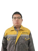 雷沃重工服务感动人物 | 以技术之名，行服务之实，致敬我们身边的钢铁巨匠 