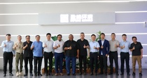 海外拓新局 | 盈峰环境交付马来西亚环卫行业首批纯电动垃圾压缩车！