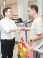 智慧·绿色·延伸人类力量 | 柳工推土机闪耀第五届柳工5.28全球客户节