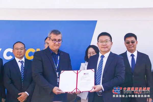 玉柴与徐工签订国际化战略合作协议