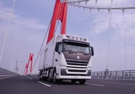 中国重汽豪沃“冷鲜峰”：疾驰千里，锁住大海味道！