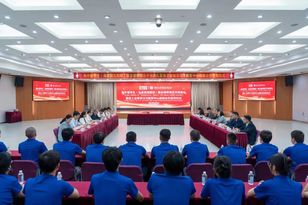 教随产出 企校同行丨 徐工以产教融合续写服务乌兹新篇章