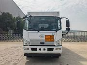 解放J6F爆破器材运输车排半或单排驾驶室