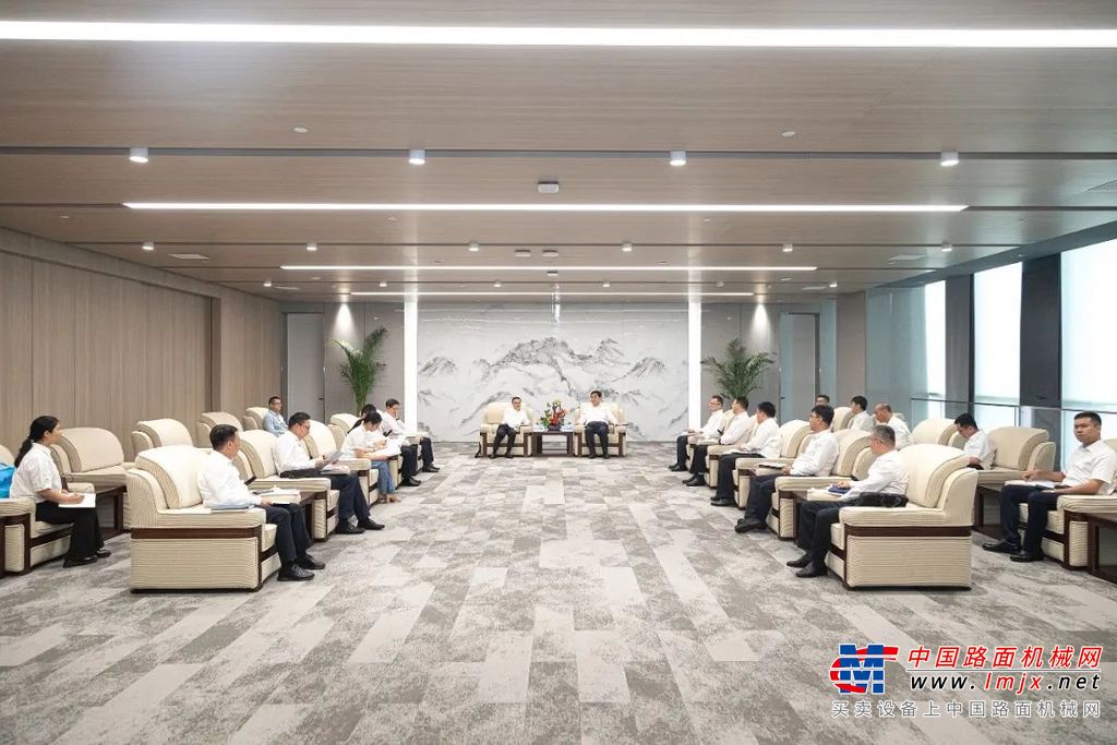 山东重工潍柴集团与重庆江津区人民政府签署战略合作协议