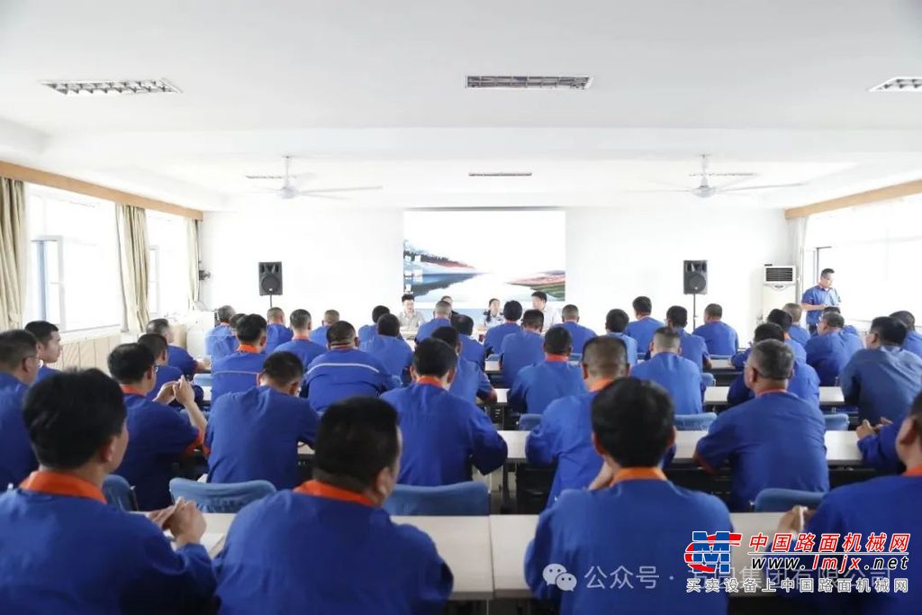 方圆【“安全月”专栏】海阳市应急局送训入企 筑牢机械行业企业安全防线