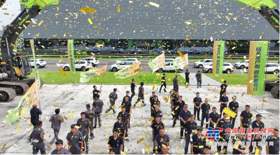 情系客户心 匠心服务行丨中联土方2025服务万里行盛大启航
