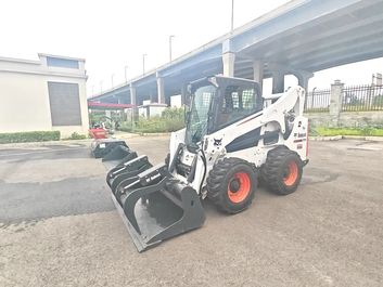 小身躯扛起大担当丨山猫滑移装载机赋能交通执法“四基四化”建设