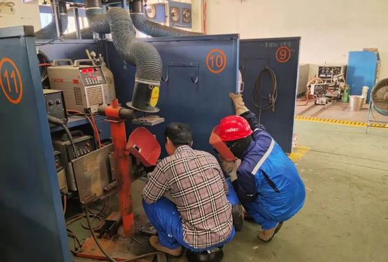 中交西筑六名焊工斩获14项AWS认证证书