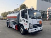 解放5吨流动加油车柴油6.2方-7.5方