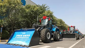 新能源、大吨位！徐工XC975-EV纯电动装载机批量出口欧洲
