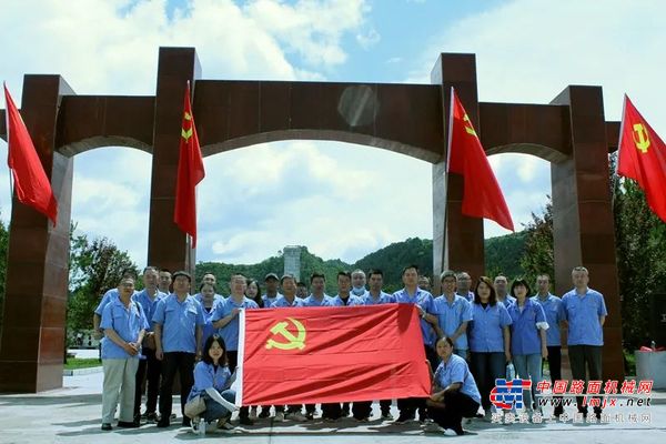 【榜样】| 建设钢构党支部：党建赋能经营链 钢构先锋谱新篇