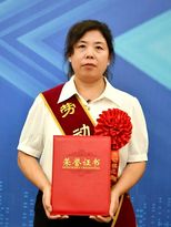 【榜样】| 柔肩担重任  “智造”铸“芳华”——记陕建机股份劳动模范李华